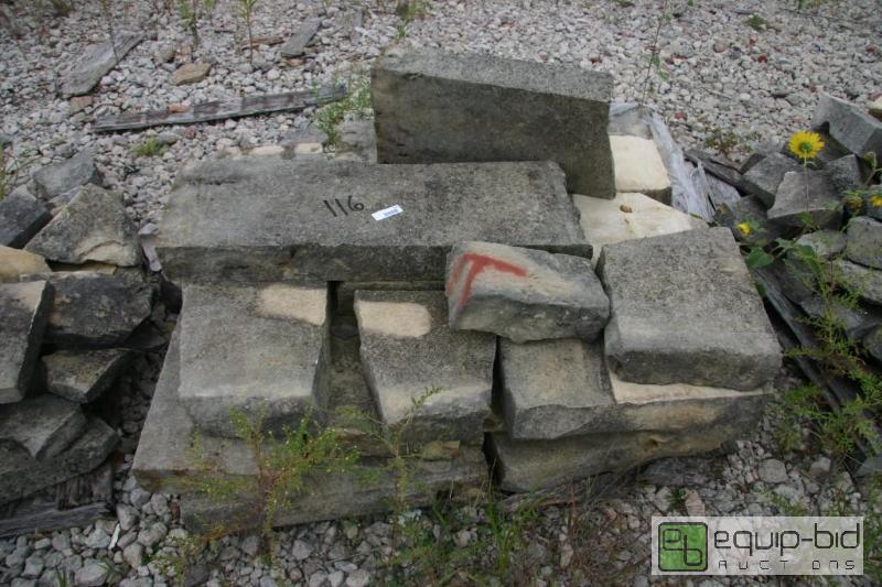 lot 116 image: 3 pallets of mixed stone...