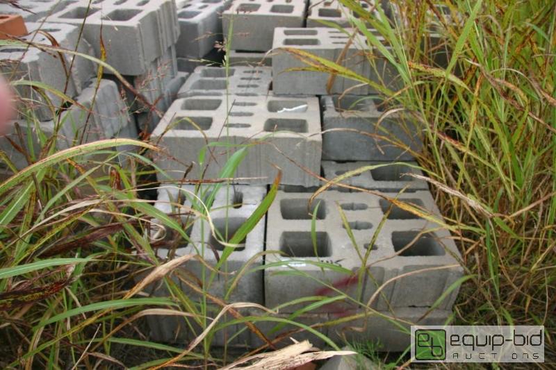 lot 145 image: 3 pallets of large cinder blocks...