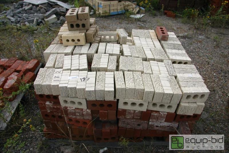 lot 182 image: large pallet of red and white 3 hole bricks...