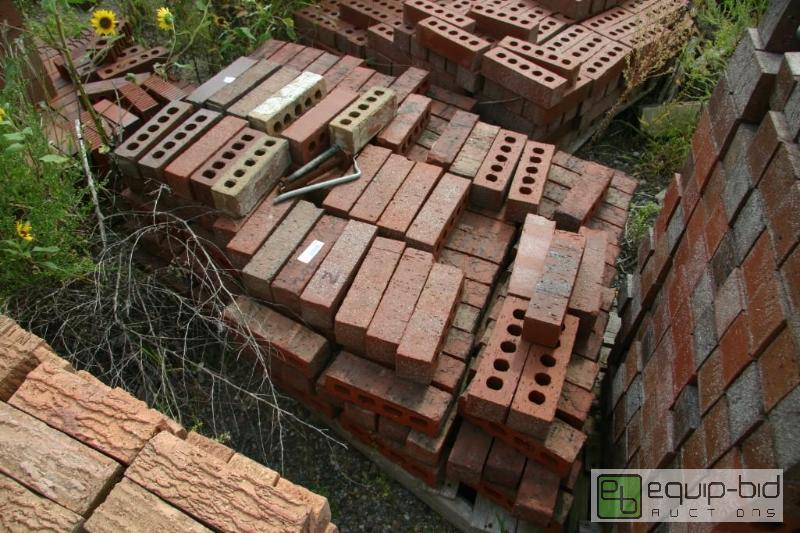 lot 202 image: 2 pallets of 5 hole bricks...