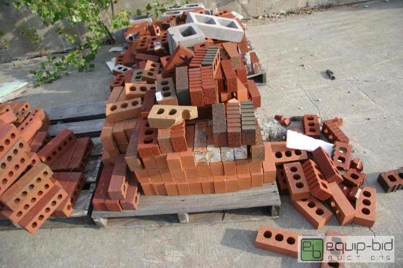 lot 213 image: 2 pallets of 3 hole bricks...