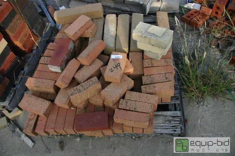 lot 249 image: pallet of pavers...