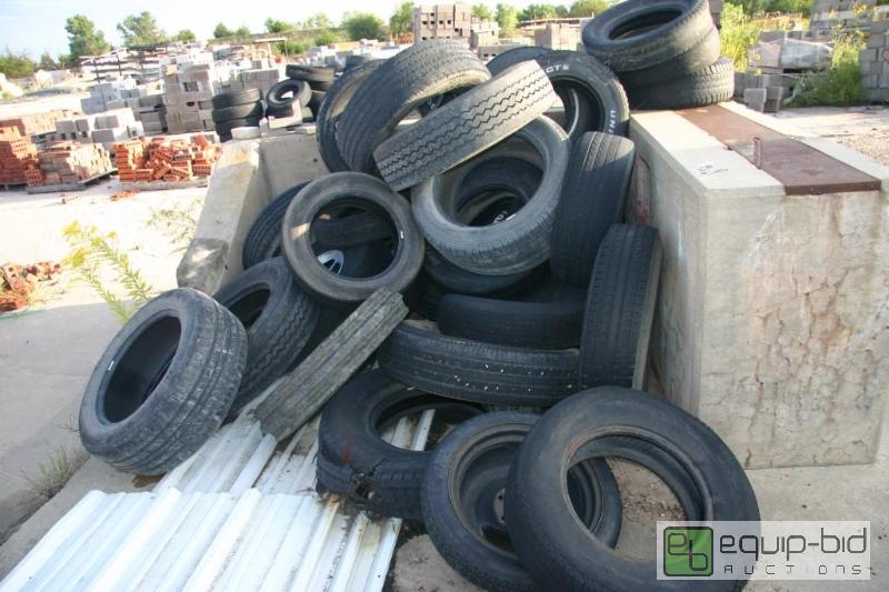 lot 270 image: large lot of tires...