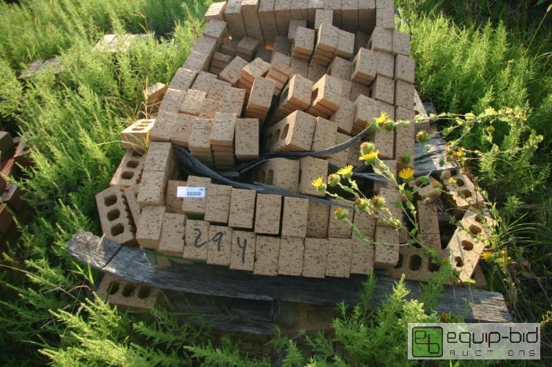 lot 294 image: large lot of buff 3 hole bricks...