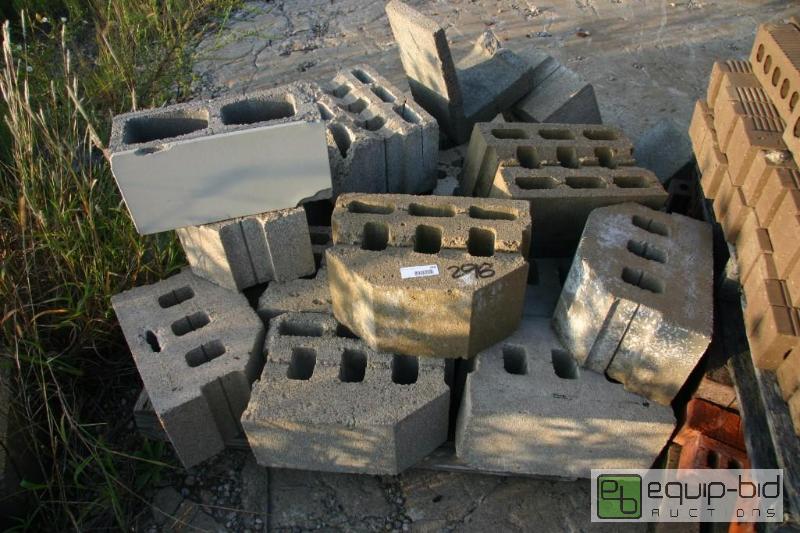 lot 298 image: pallet of custom cinder blocks...
