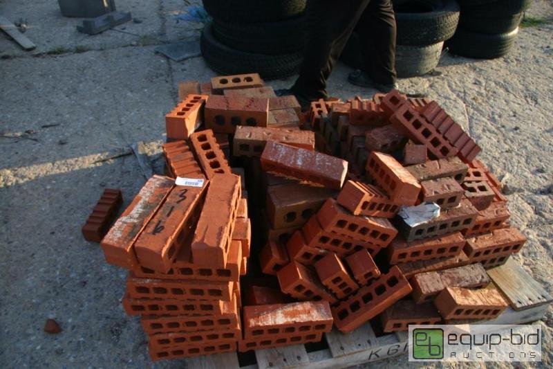lot 316 image: pallet of red 5 hole bricks...