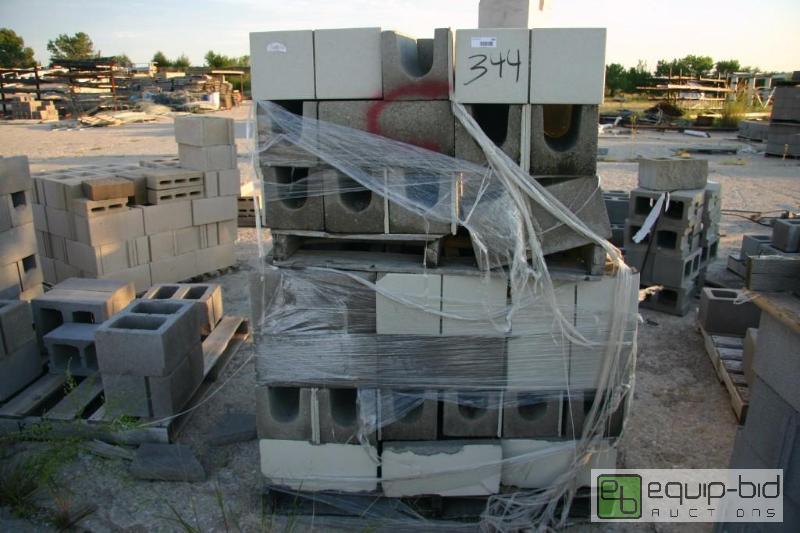 lot 344 image: double pallet of smooth side cinder blocks...
