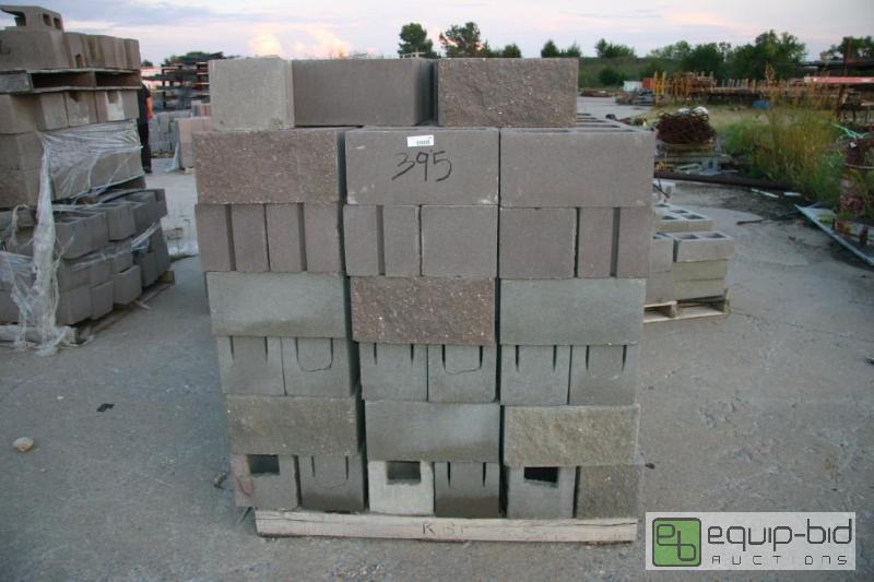 lot 395 image: large pallet of cinder blocks...