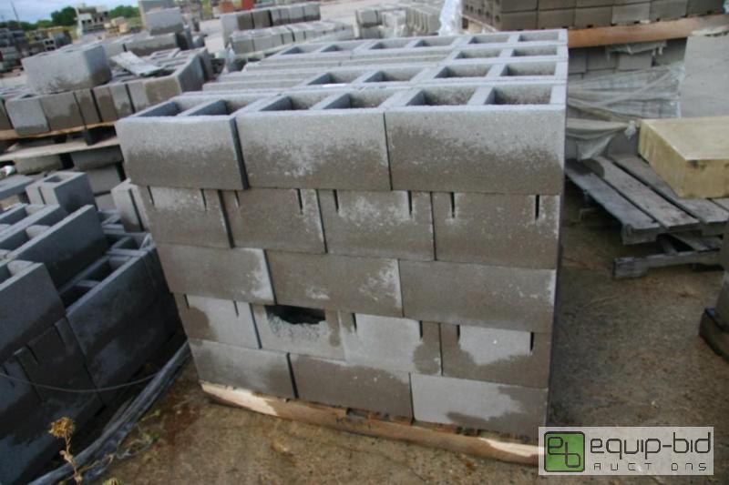 lot 405 image: pallet of cinder blocks...
