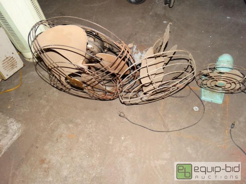 lot 1290 image: Antique metal fans.  &quotuntested&quot...