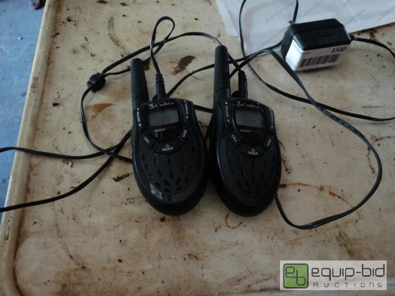 lot 1330 image: Cobra Walkie&nbsptalkies with charger...