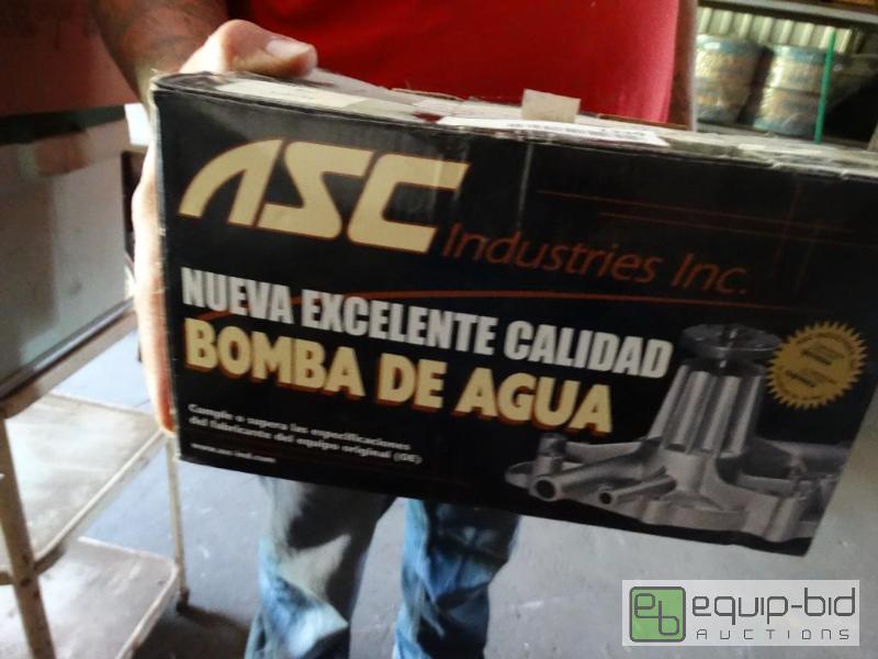 lot 1339 image: New water pump for Infiniti J30T...
