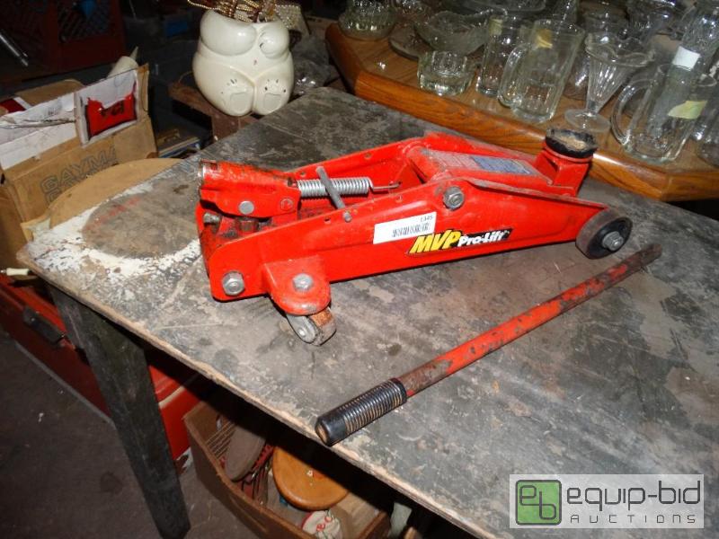 lot 1345 image: MPV Pro lift Jack....