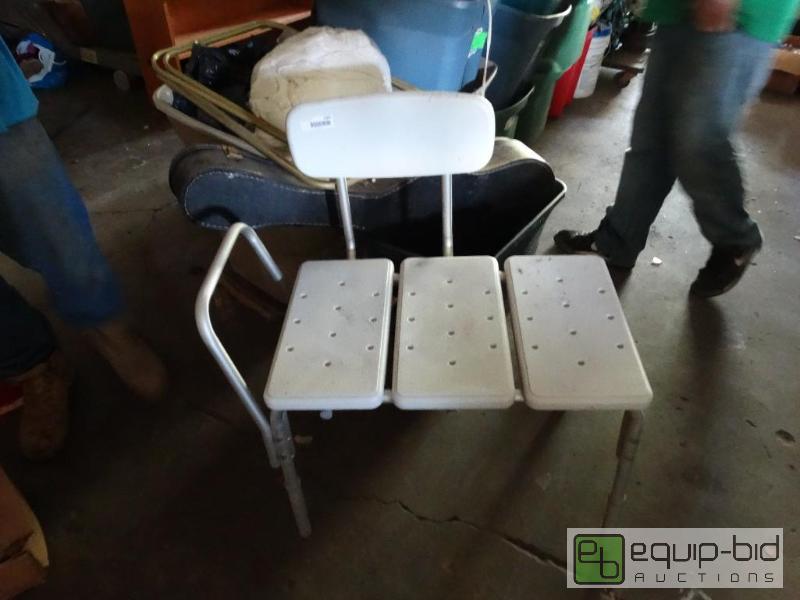 lot 1366 image: Medical bath seat....