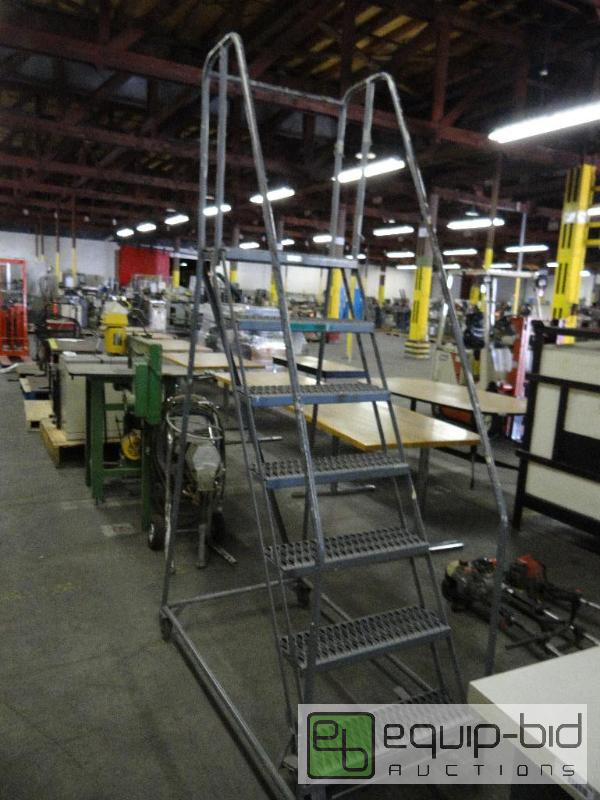 lot 363 image: 7 Step Grey Steel Maintenance Ladder With Casters And Locking Base