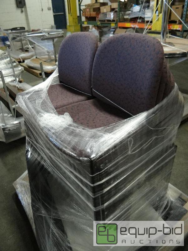 lot 365 image: Lot Of (17) Black Metal Frame Stackable Chairs