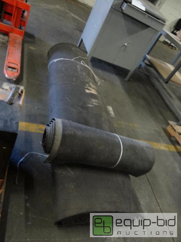 lot 384 image: (2 Rolls Of Fatigue Mat