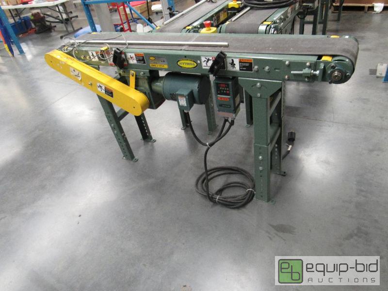lot 2554 image: Hytrol 70 Portable Conveyor Section