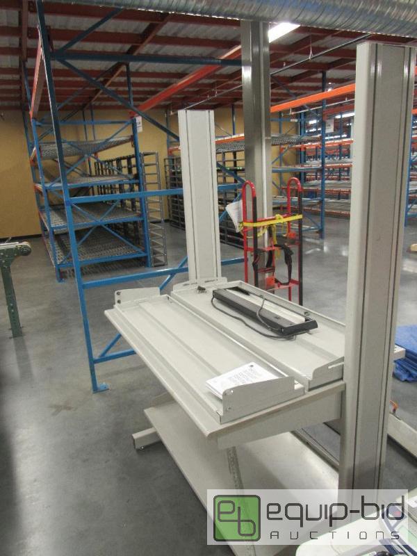 lot 2559 image: Metal Adjustable Height Work Station w Under storage And Work Light