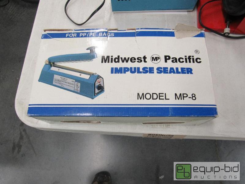 lot 2571 image: Midwest Pacific Impulse Sealer New in Box