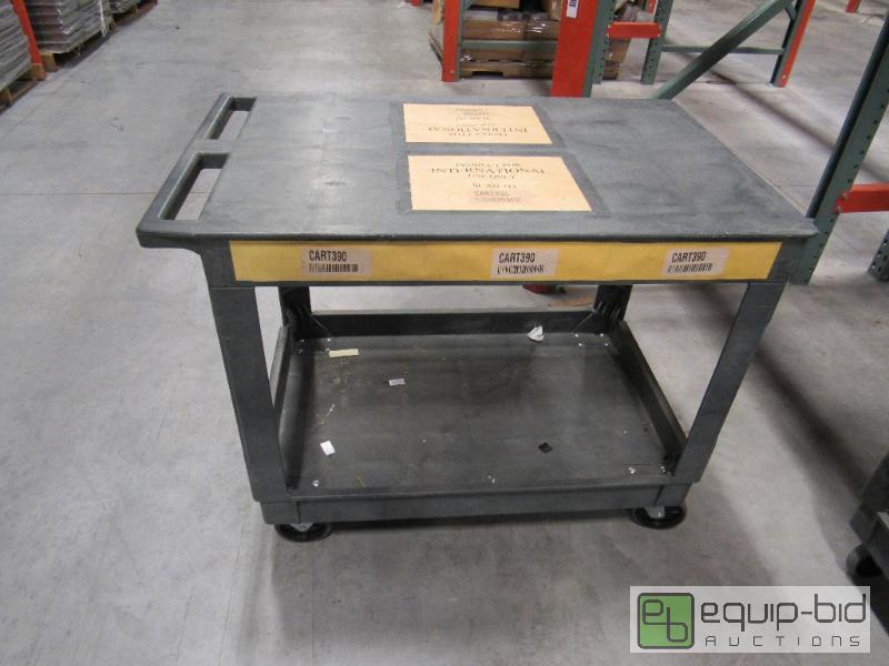 lot 2750 image: Gray Global Heavy Duty 2 Tier Flat Top Utility Cart on Casters
