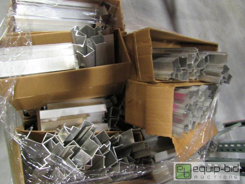 lot 2776 image: Large Lot of Aluminum Span Track End Caps