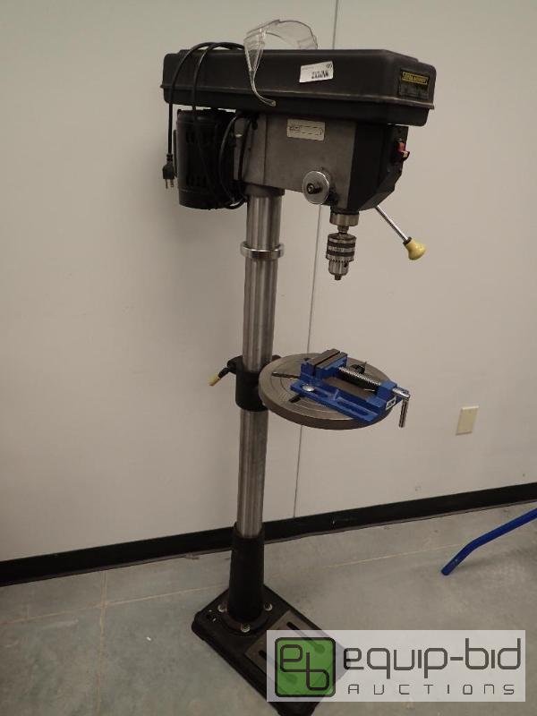 lot 620 image: Central Machinery Floor Model Drill Press