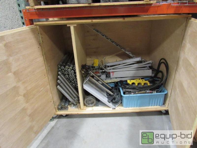 lot 912 image: Lot Of Conveyor Parts And Pieces