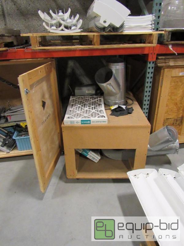 lot 914 image: 2 Blower Units