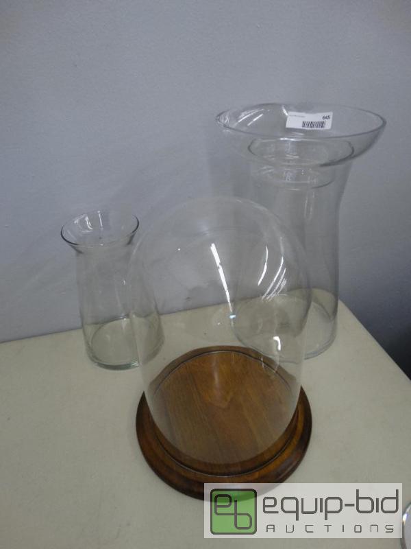 lot 645 image: Glass dome presentation box, and vases....
