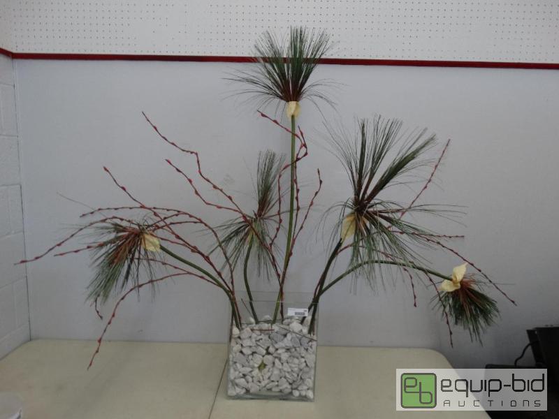 lot 685 image: Huge arrangement in large rectangle glass vas...