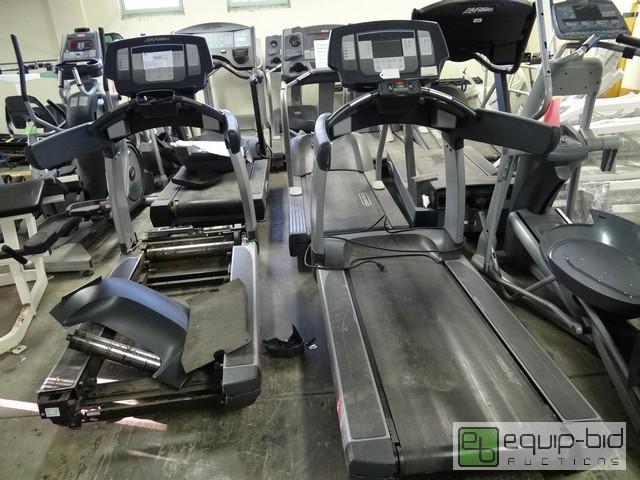 lot 376 image: (3) Life Fitness Flex Deck Treadmills
