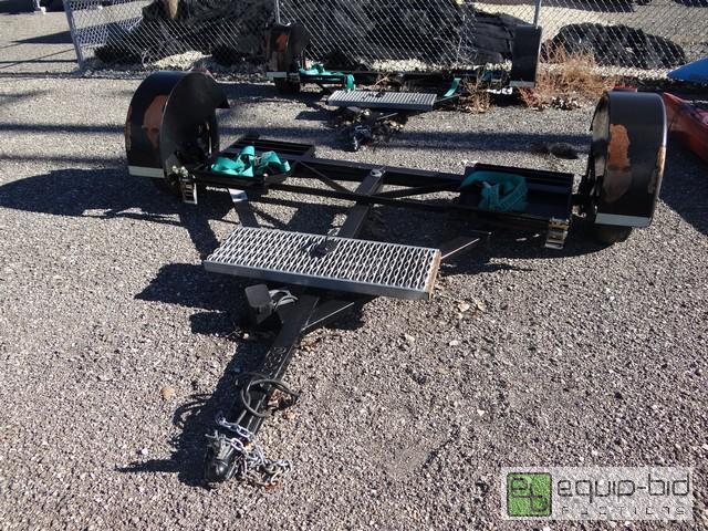 lot 441 image: New Never Used Pivoting Car Dolly With Straps