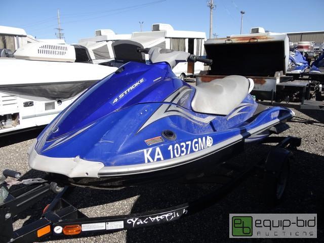 lot 460 image: 2008 Yamaha Waverunner VX Deluxe