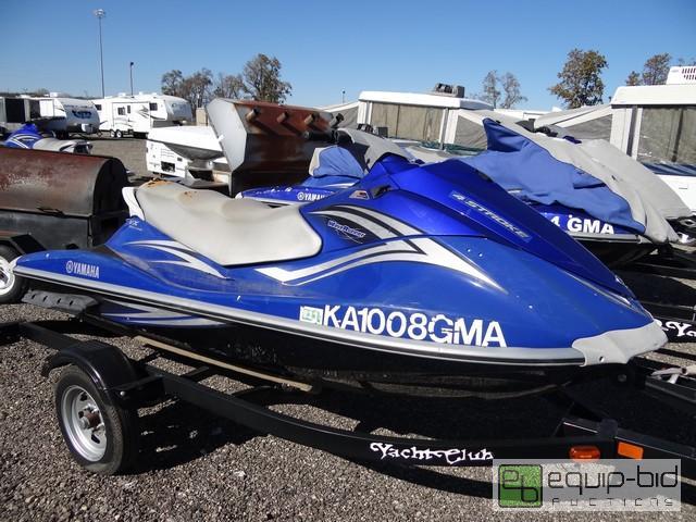 lot 462 image: 2008 Yamaha Waverunner VX Deluxe