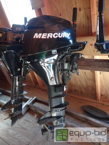 lot 470 image: Mercury 9.9HP Boat Motor