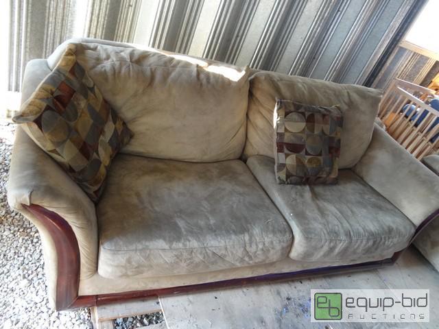 lot 509 image: Couch, Love Seat, End Tables, And Lot Of Matching Chairs
