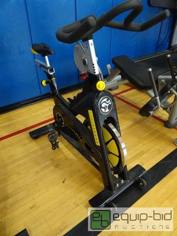 lot 516 image: Livestrong Indoor Cycle Spin Bike