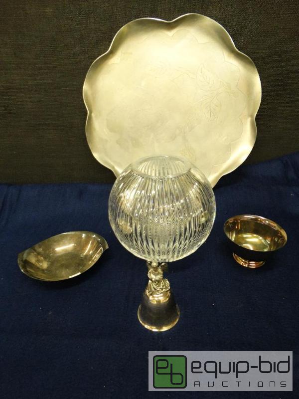 lot 664 image: Lot Of 4&nbsp  Silver&nbspPlated Bowls &amp...