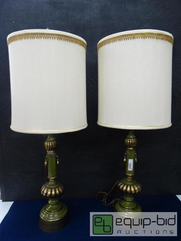 lot 702 image: Heavy&nbspBrass Lamps&nbsp  Set Of 2 Vintag...