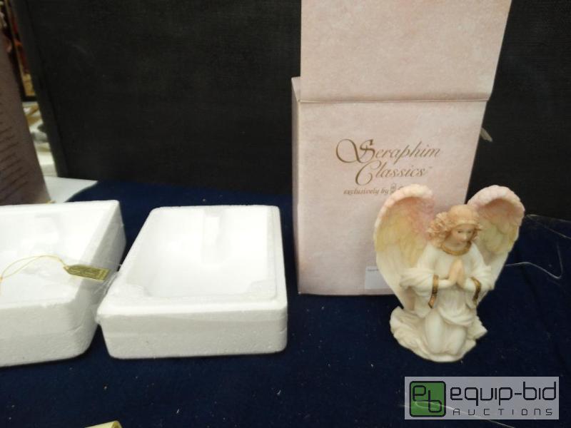 lot 741 image: Seraphim Classics Iris   The Rainbows&nbspE...