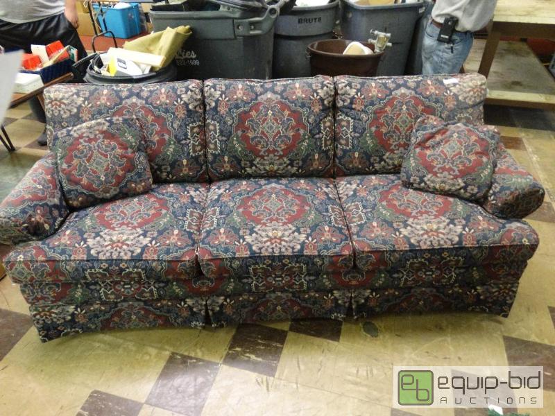 lot 1042 image: Century The Show Place Collection Couch....