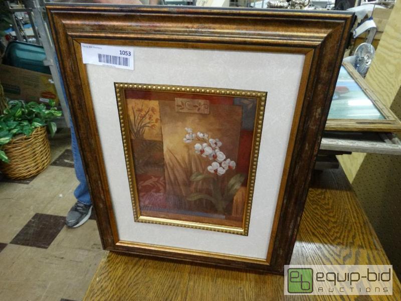 lot 1053 image: 2 Flower Pictures....
