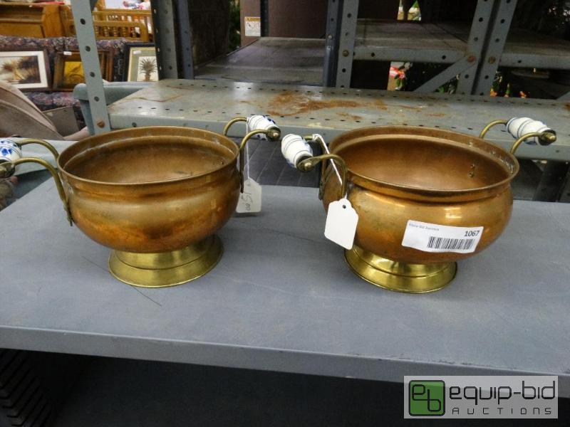 lot 1067 image: 2 Copper Bowls WCandles....