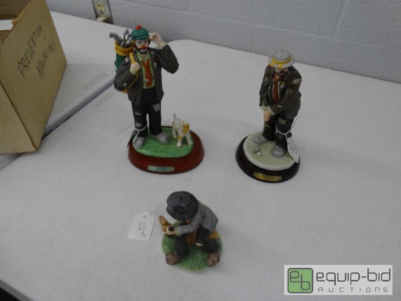 lot 804 image: 3 Emmet&nbspKelly Jr. Clowns 2 With Wood Bas...
