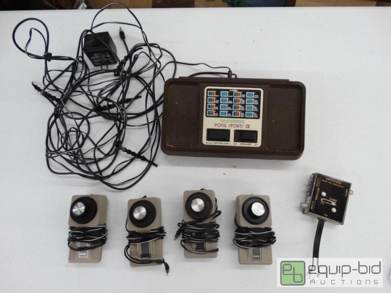 lot 926 image: Vintage Tele - Games Pong Sports 4 . One Of T...