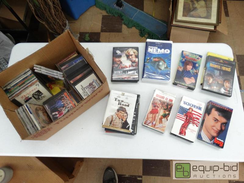 lot 930 image: Box Of CDs, DVDs, Videos....
