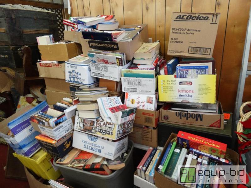 lot 953 image: HUGE Lot Of Books - Hardback &amp Soft back ...