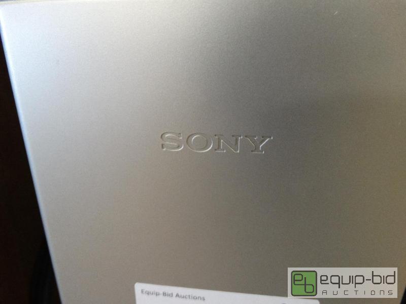 lot 956 image: Sony SpeakersSonic Wall In BoxVintage Lapto...
