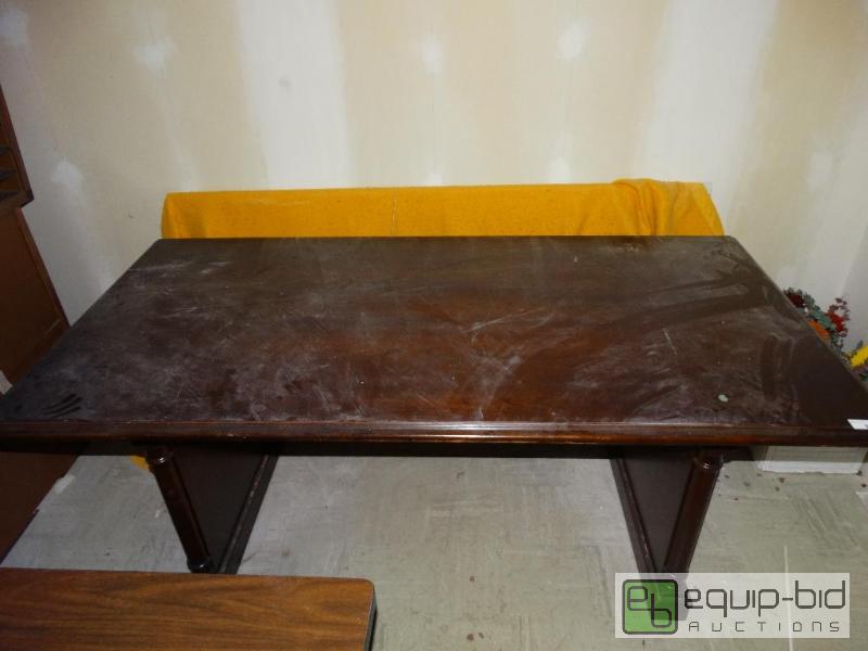 lot 700 image: Table With Glass Top. (Has Scratches)&nbsp  ...